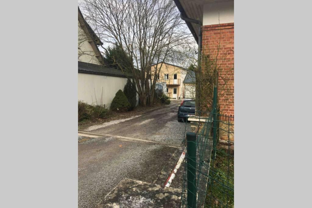 Cosy Appartement ,Dinant, Abbaye De Maredsous 昂内 外观 照片