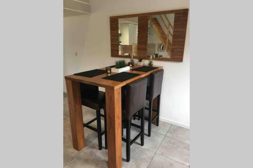 Cosy Appartement ,Dinant, Abbaye De Maredsous 昂内 外观 照片